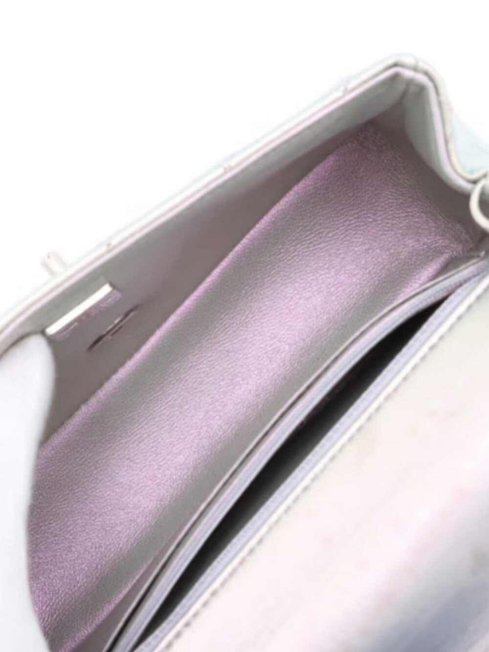 Chanel CC Logo Mini Matelasse 20 Leather Single Flap Single Chain Bag Silver - Picture 6 of 10